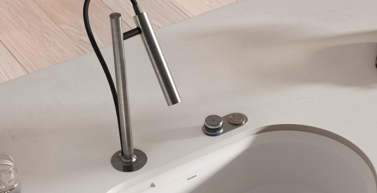 LUNEOO Kitchen Faucet