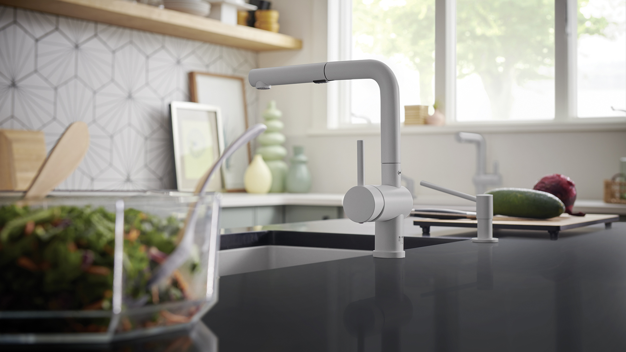 Contrasting shapes throughout the space are a key component to a mid-century modern kitchen.