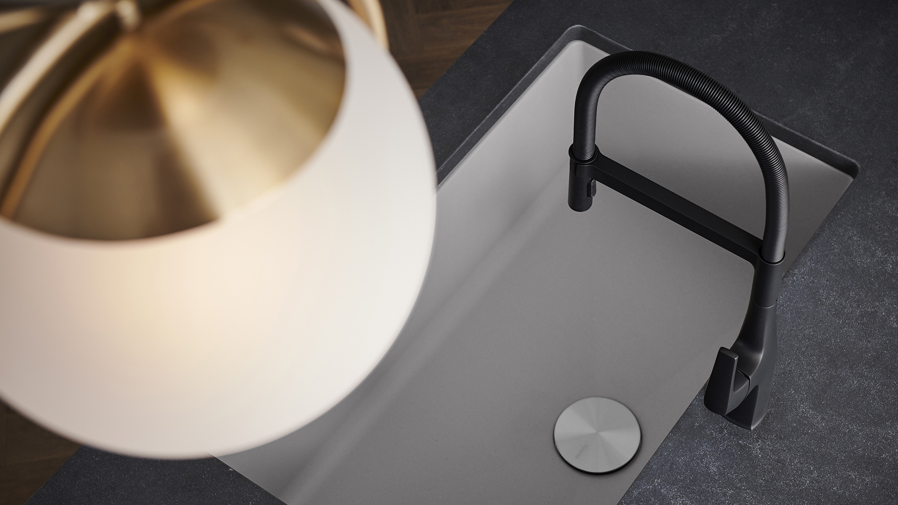 BLANCO Kitchen Faucet - What reach should my faucet be?