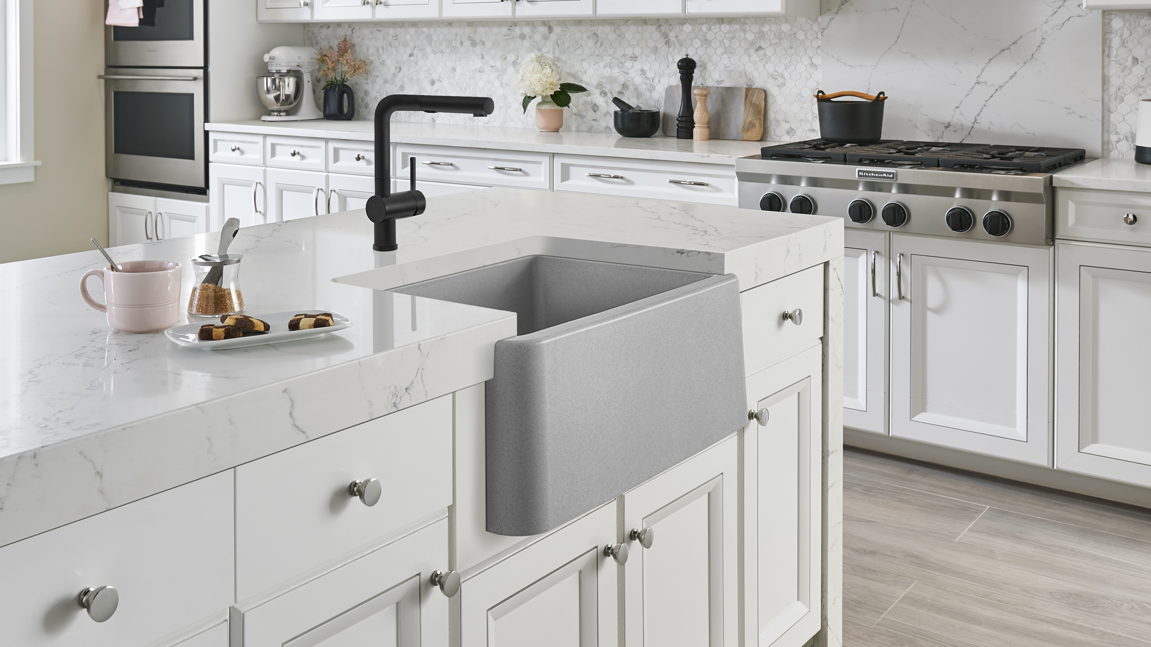 The IKON 27 is compact yet powerful