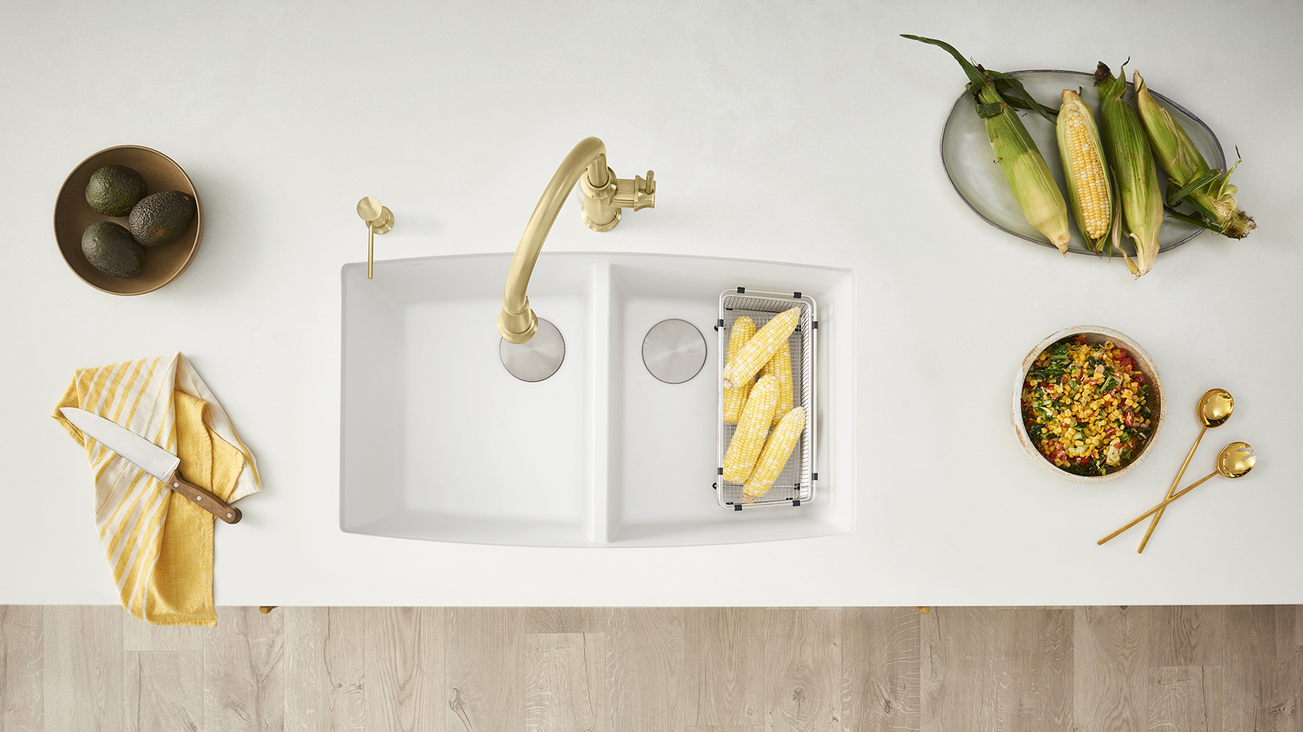 440071_401713_performa_33_50_50_white_406461_mesh_basket