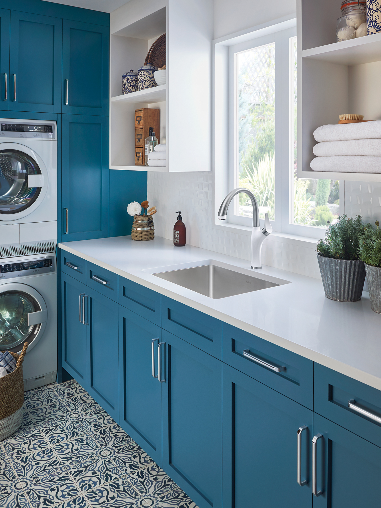 401802_QuatrusR15_Laundry_442028_Artona_SSWh_BS