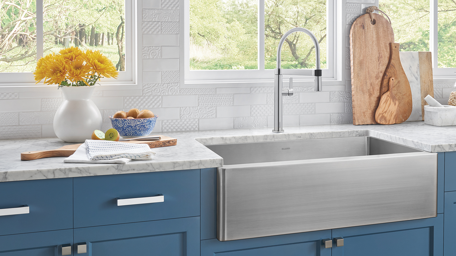 Quatrus Farmhouse Sinks