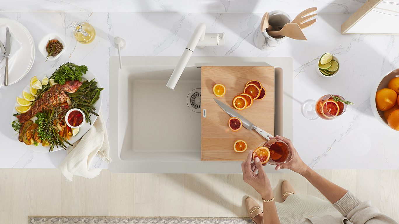 VINTERA Farmhouse Kitchen Sinks can be customized with grids and cutting boards