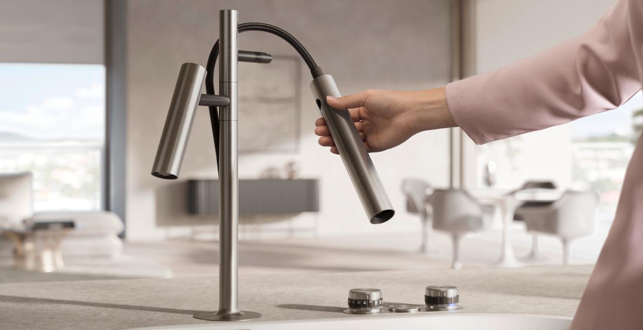 Armatur CHOICE LUNEOO-S in der Hand