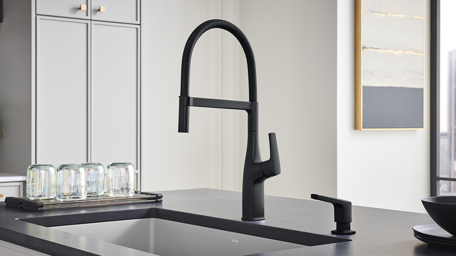 RIVANA Semi-Pro Faucet