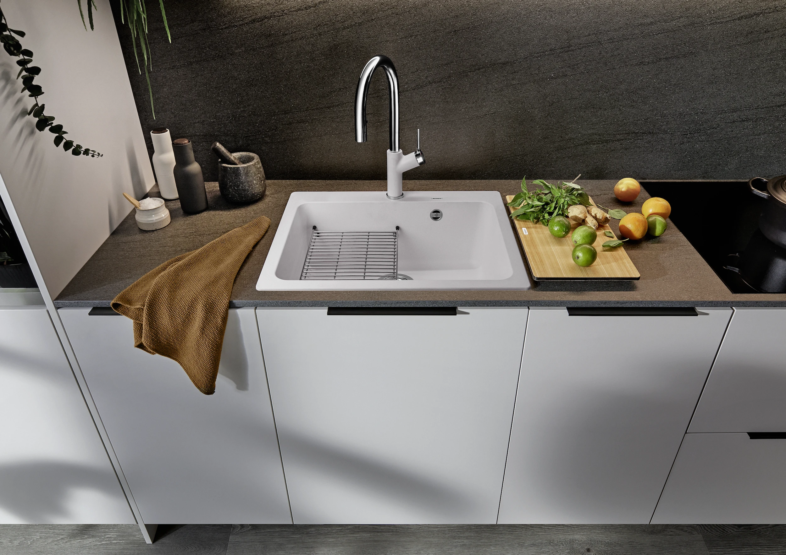 BLANCO bietet Spülen und Spülbecken für jede Küche und Gelegenheit. 