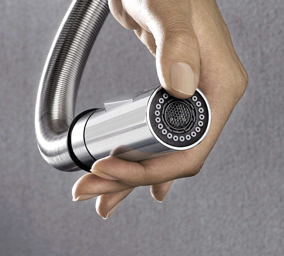 Cleaning the aerator