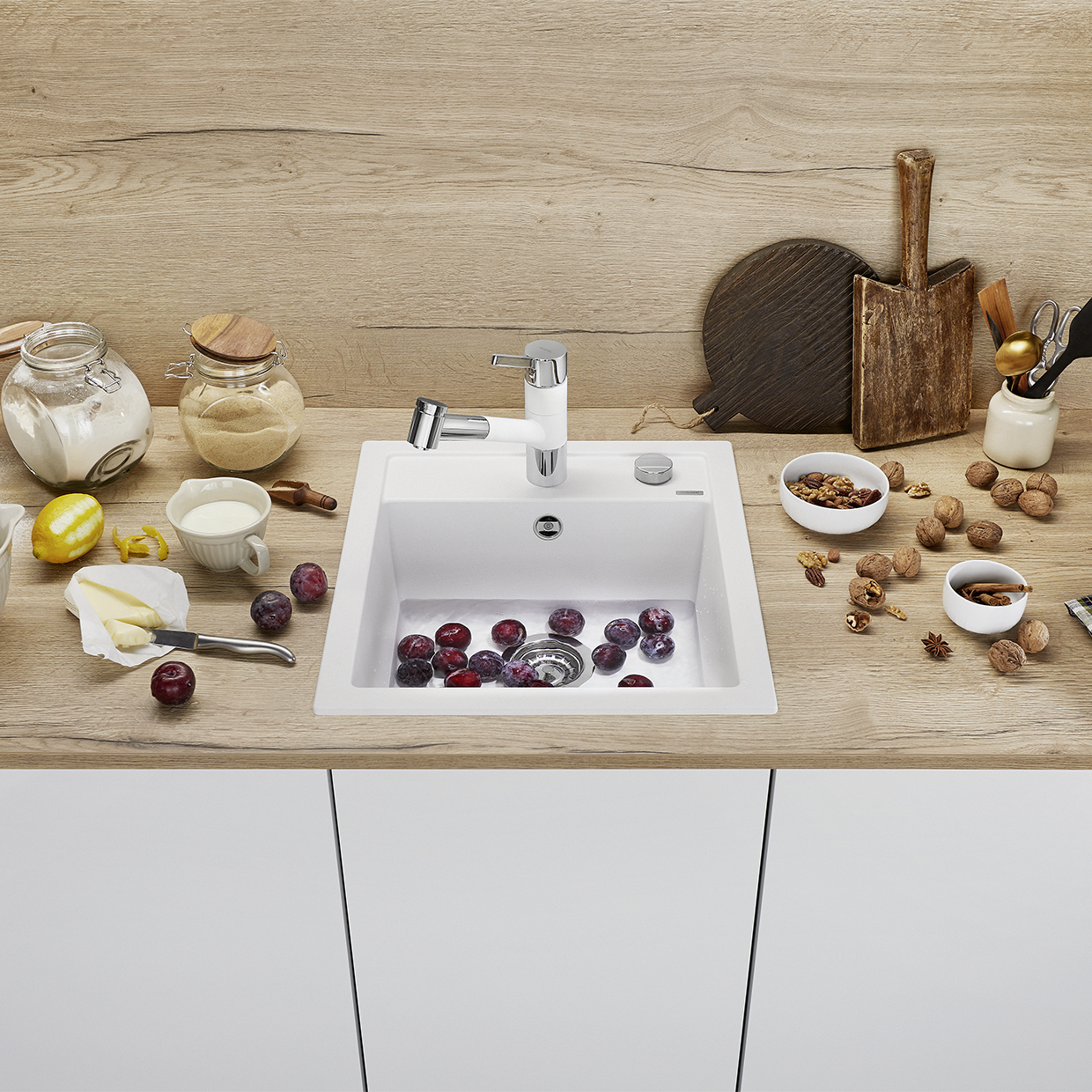 Cleaning silgranite sinks