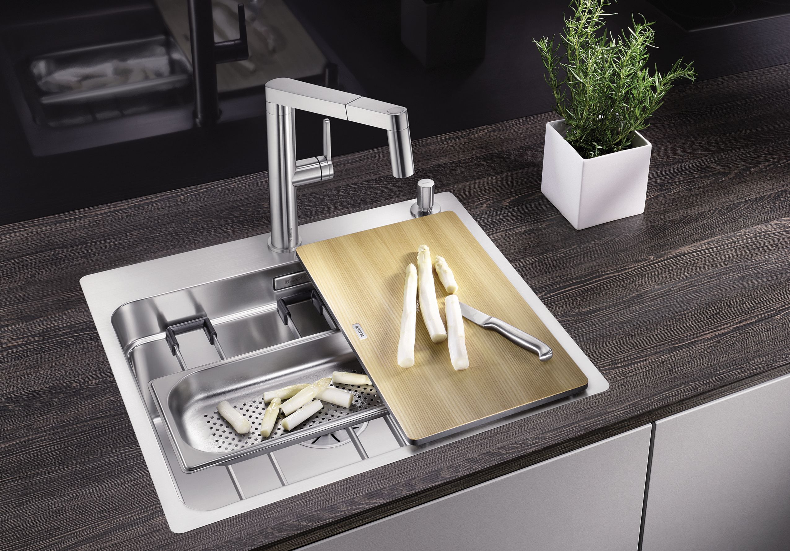 ... and preparing food at the same time.