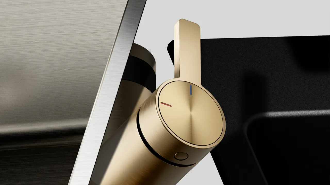 Detail golden tap
