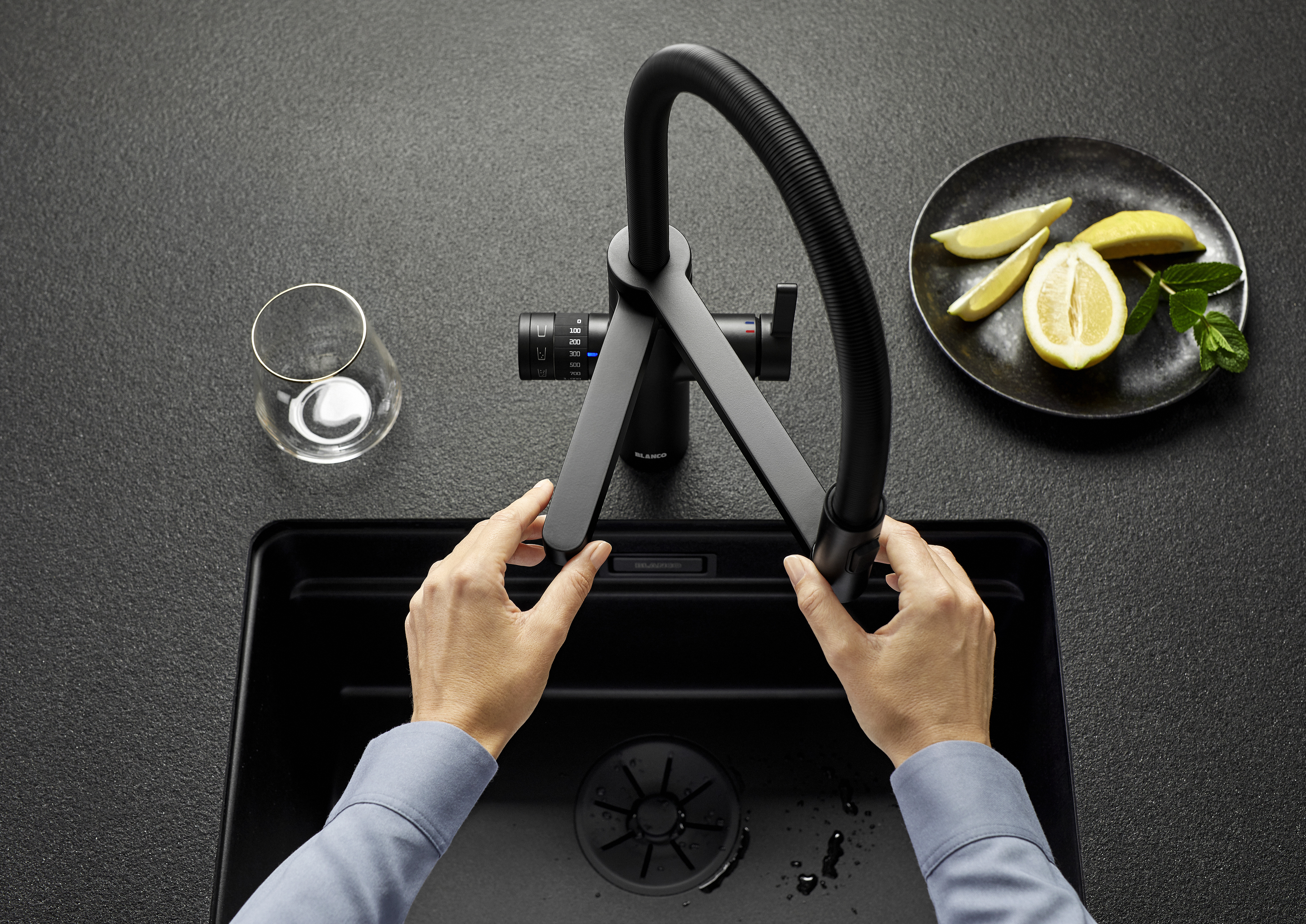 Detail Sink with hands