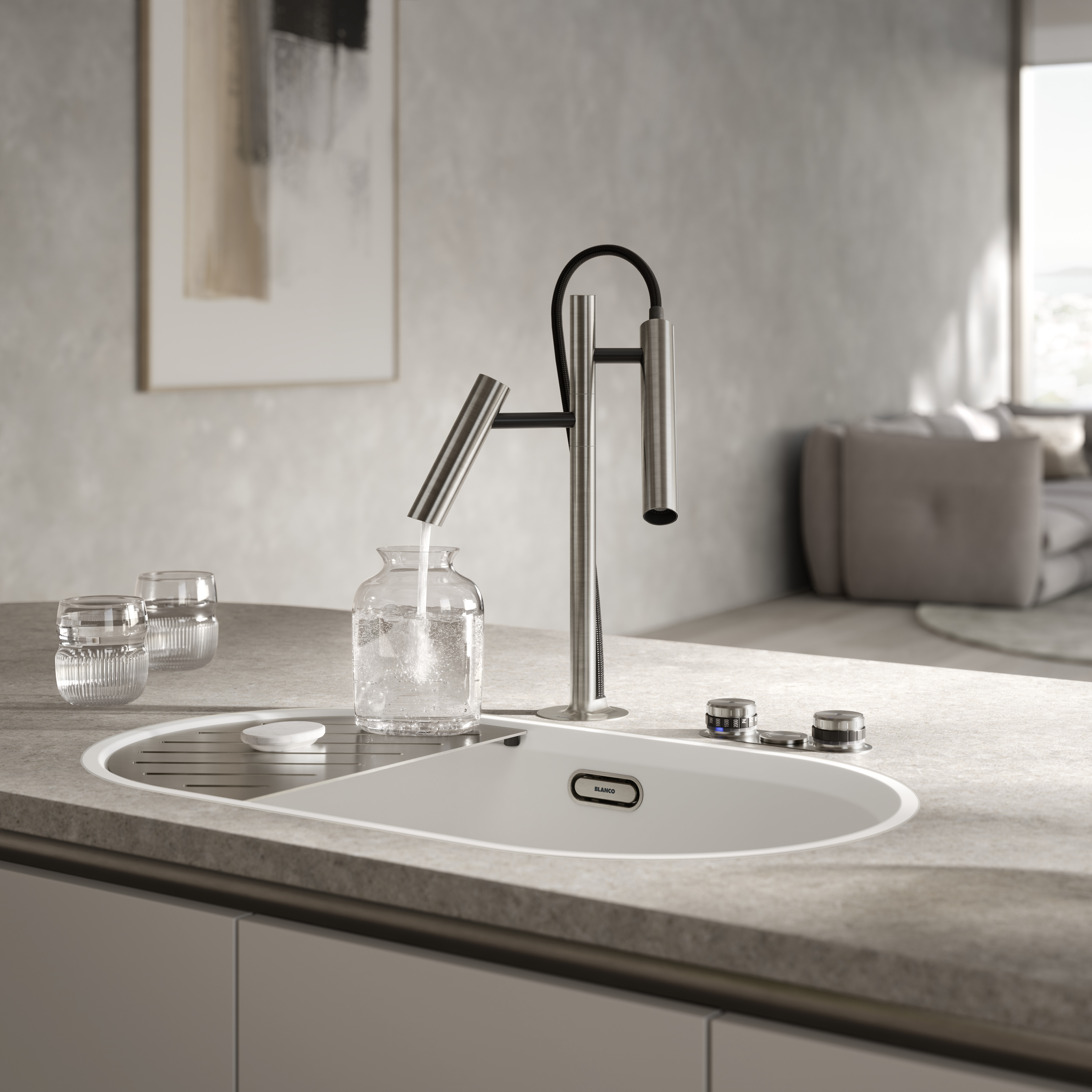 Spüle OOVALON mit Armatur CHOICE LUNEOO-S und Wasserkaraffe